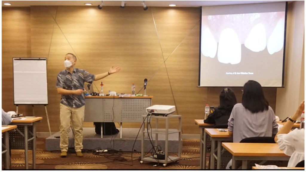 Dental Supplier: Memanfaatkan Jaman Flexing Bersama Dokter Gigi